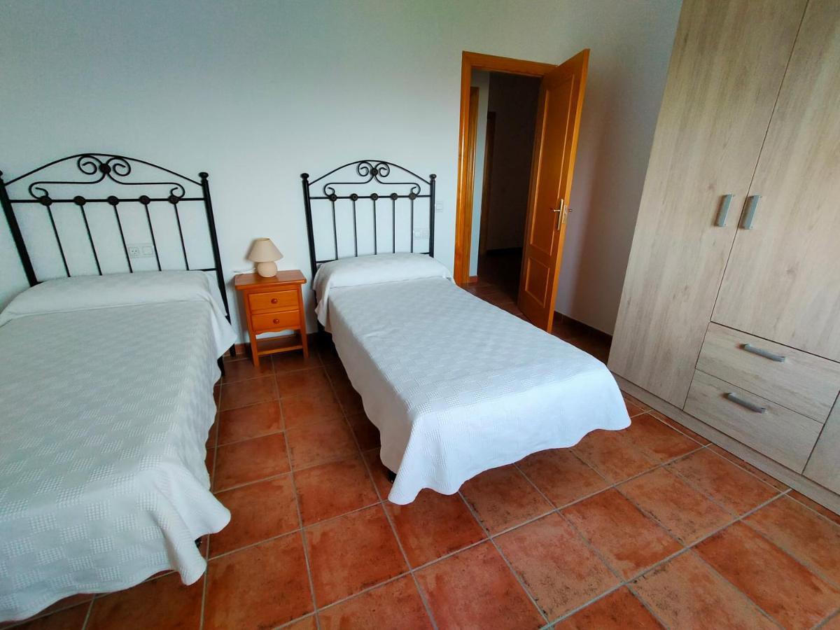 Apartamento Avenida Del Parque Cazorla Ngoại thất bức ảnh